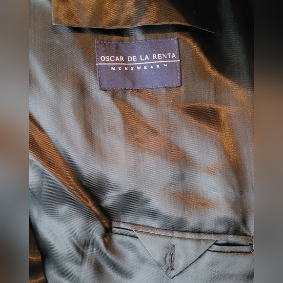 Oscar de la Renta Black Pea Coat - Picture 8 of 9